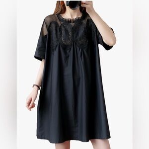 Elegant Black Dress with Lace Detail